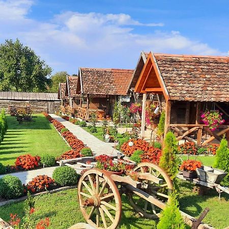 Etno Selo Eden Ξενοδοχείο Zeravacki Potok Εξωτερικό φωτογραφία
